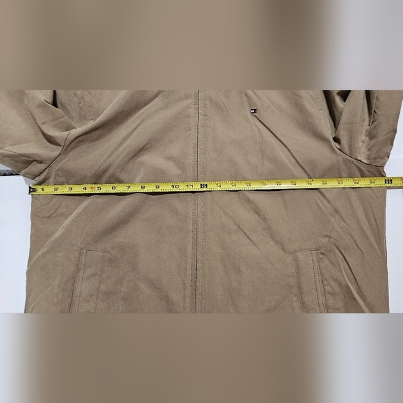 NWT Tommy Hilfiger Men's Classic Front-Zip Filled Micro-Twill Jacket in Khaki - Picture 11 of 12
